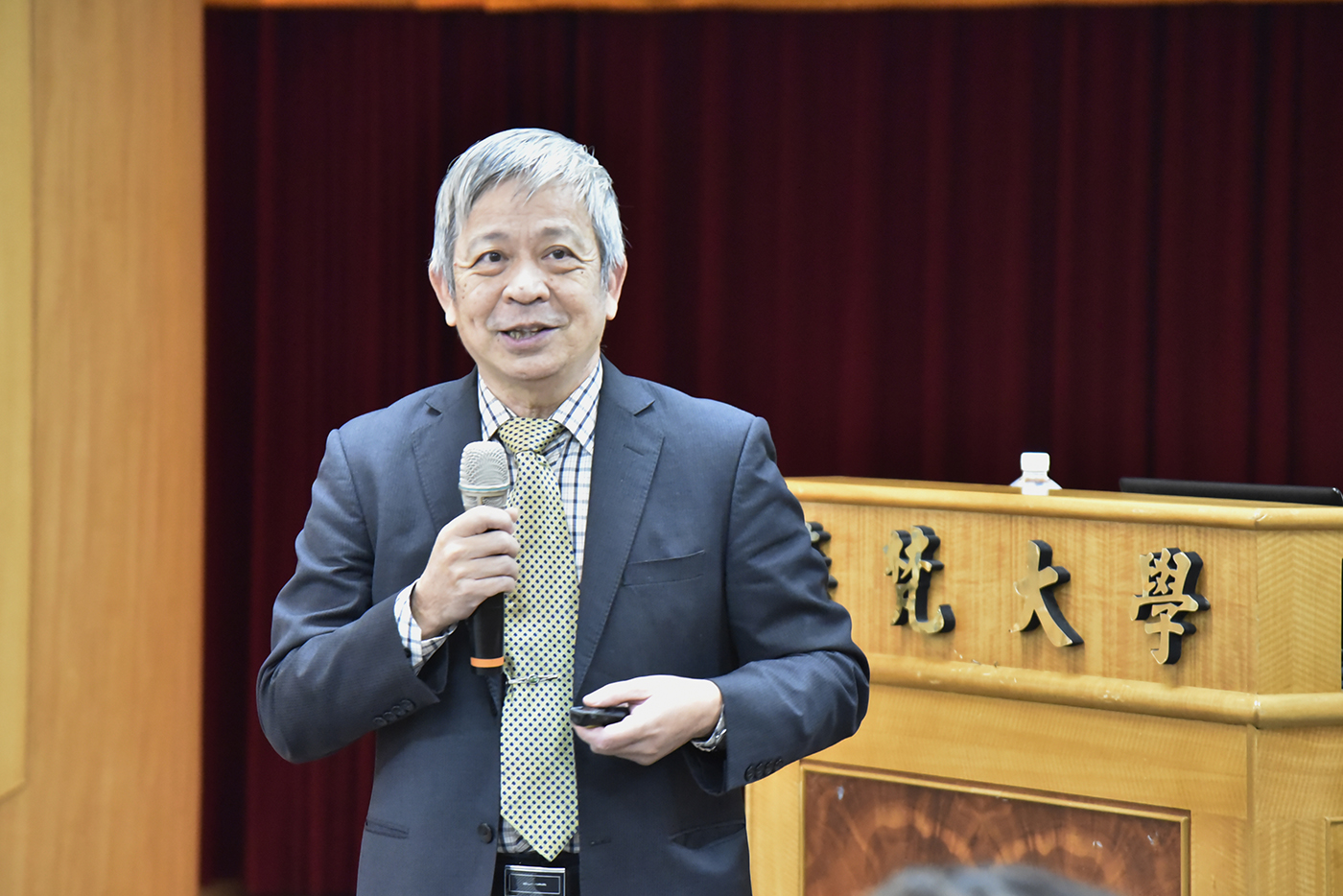 陳德華董事為眾人帶來精彩的專題演講。