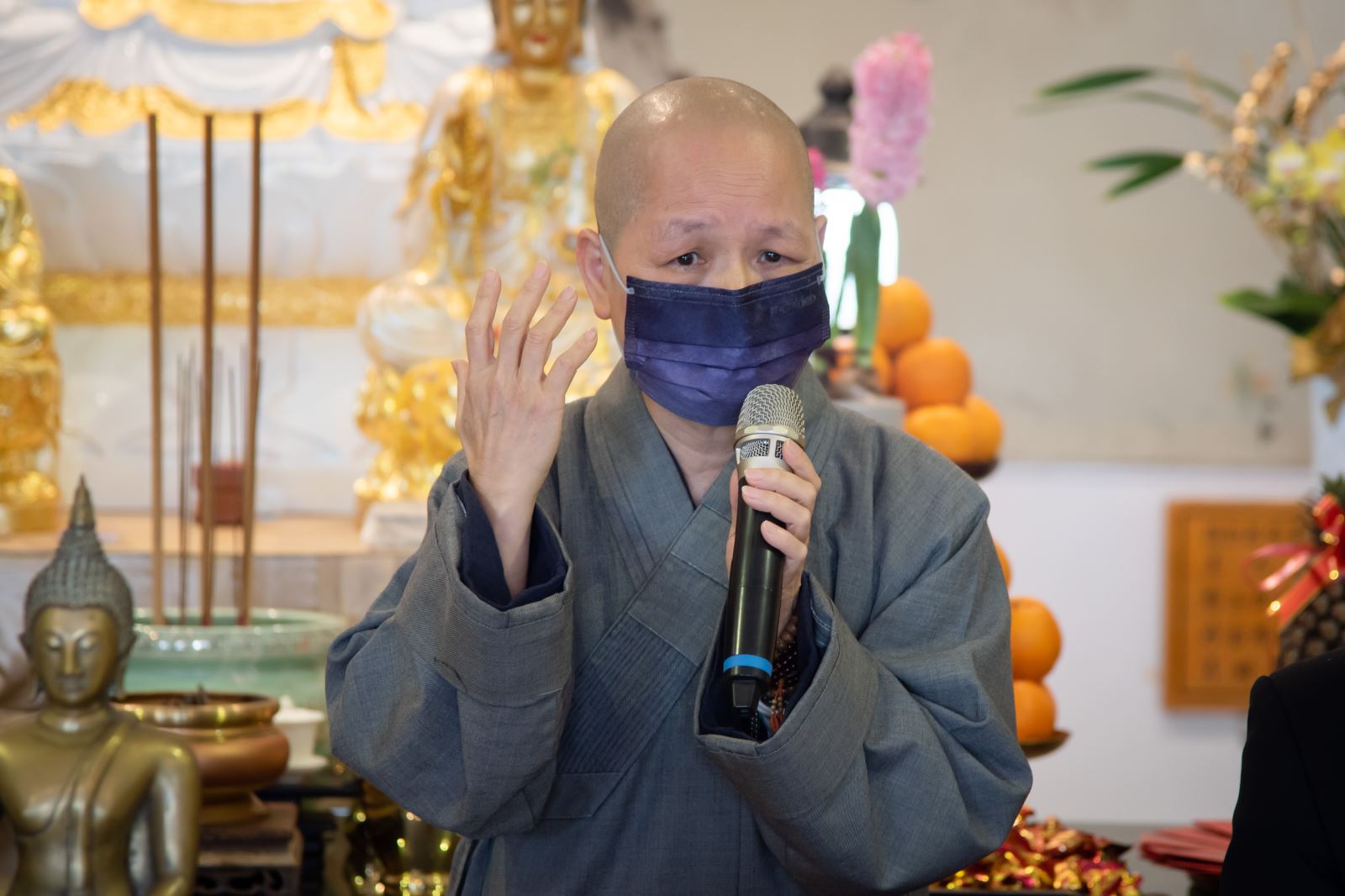 董事長悟觀法師致詞。