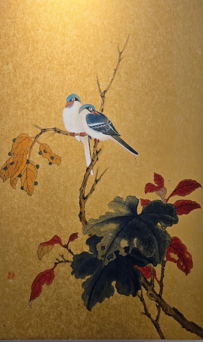 華梵大學美術與文創學系碩二學生洪淑真作品〈梧桐雙棲〉。